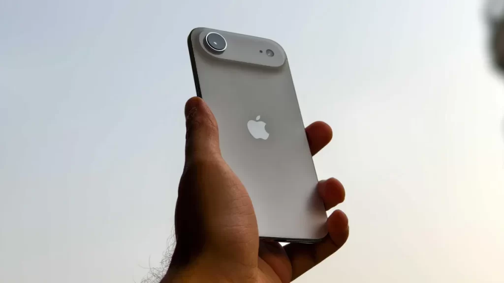 آیفون ایر: تجربه‌ای دلپذیر با یک نقص اساسی