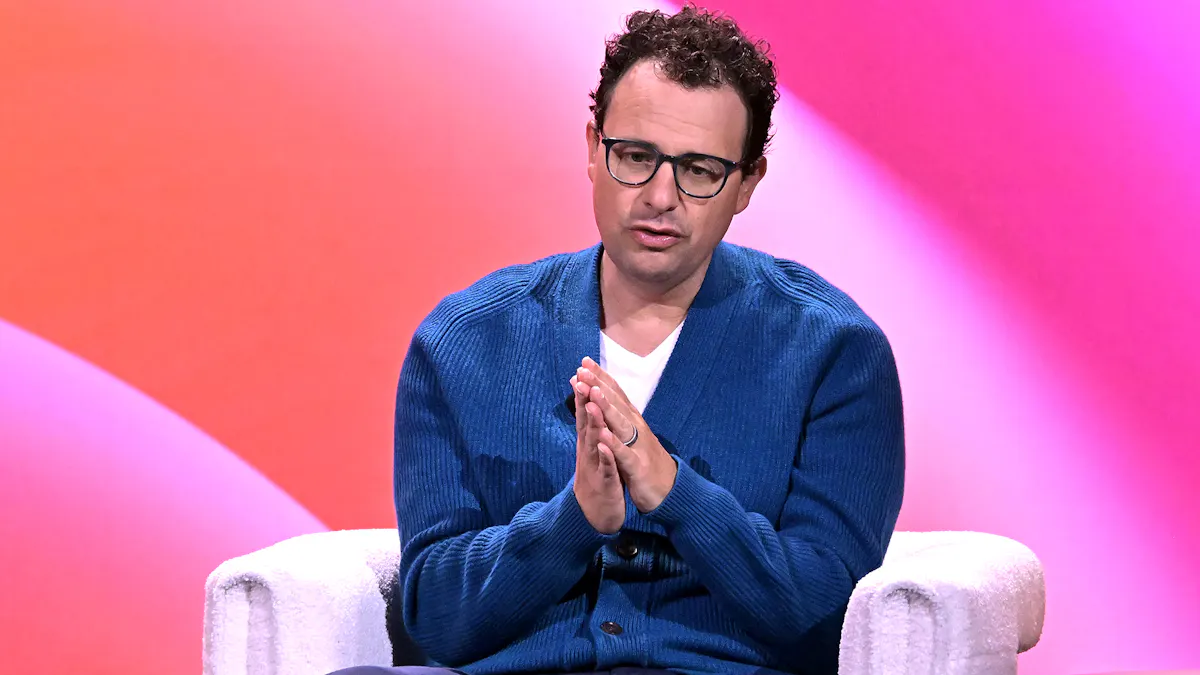 استانداردهای توسعه هوش مصنوعی: همکاری گوگل، آنترپیک و دیگران