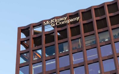 مک‌کینزی در آستانه تعدیل گسترده: هوش مصنوعی، عامل اصلی؟